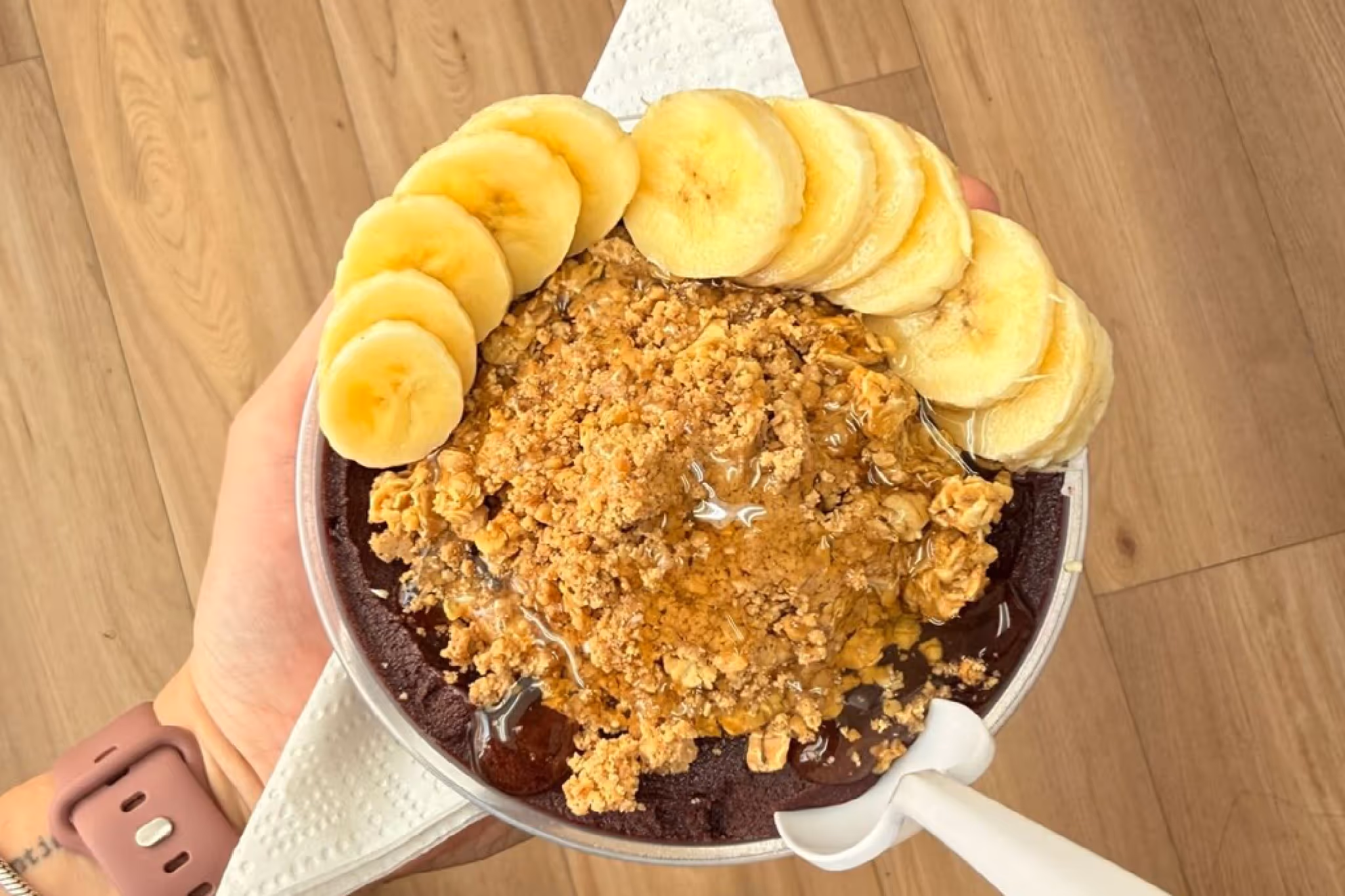 艾伯塔省埃德蒙顿市迎来首家热带风味酸莓碗店