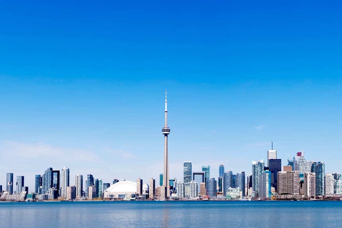 加拿大高薪工人或将更快获得永久居留权