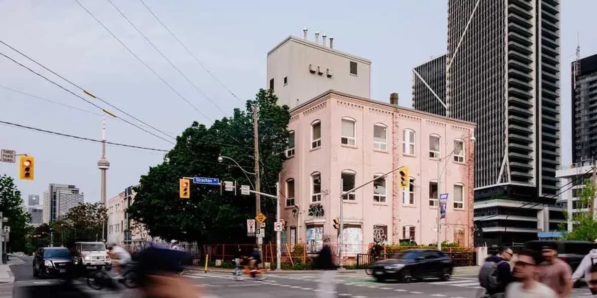 多伦多计划在斯特拉肯大厦旧址建造经济适用房