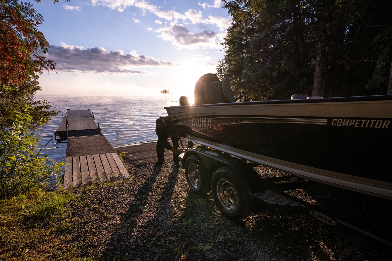 Be an invasive species fighter! Clean, drain, dry your boat