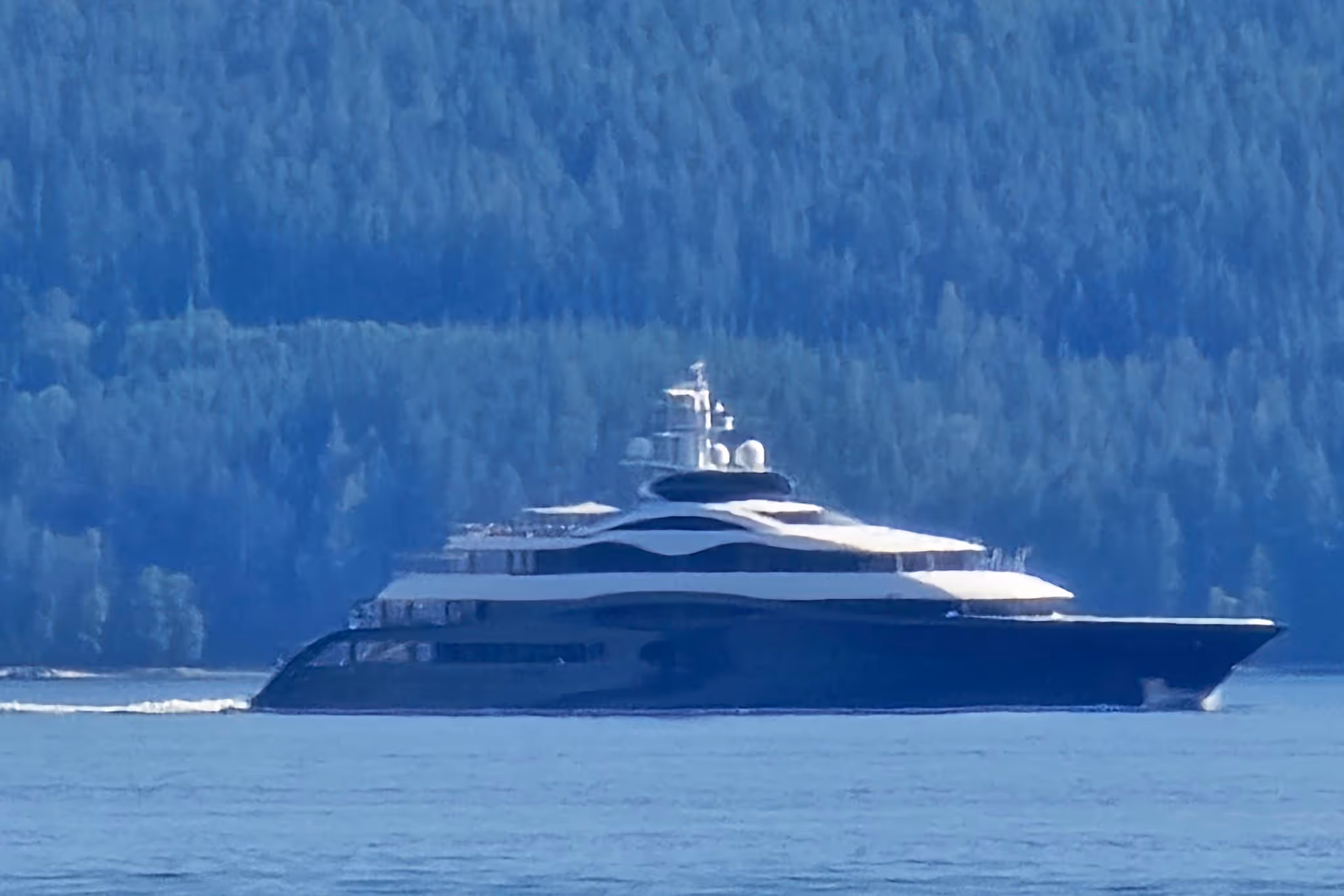 Mark Zuckerberg’s $300M superyacht spotted in B.C.