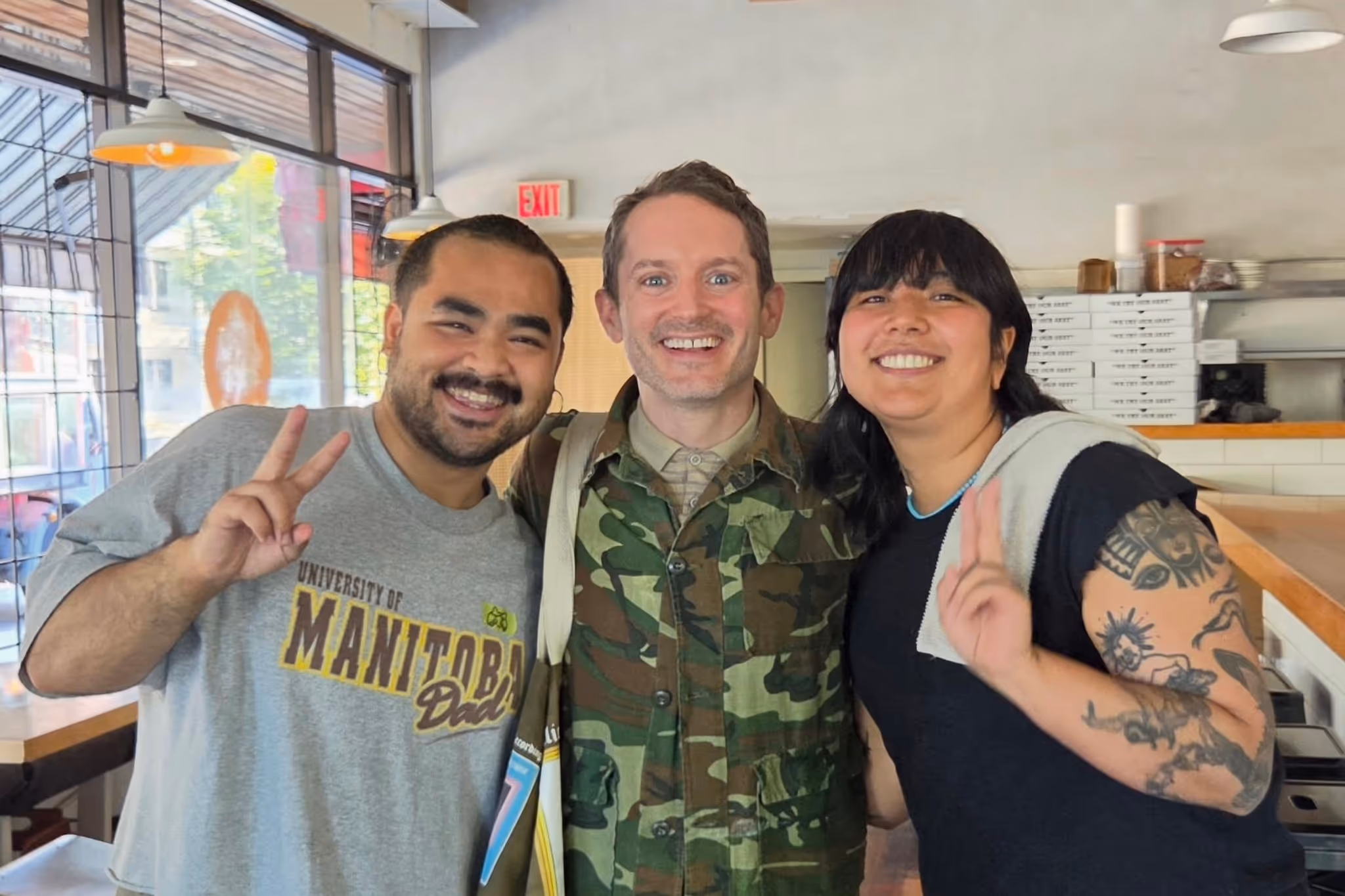 Elijah Wood makes stop at top Vancouver pizzeria