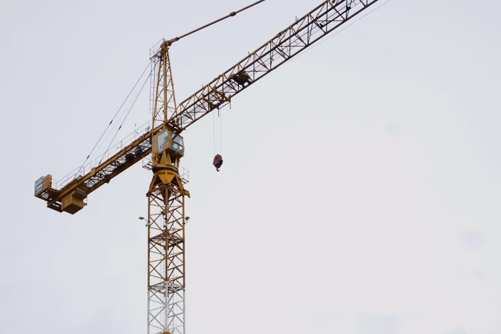 Three teens arrested and released to guardians after dangerous Port Moody crane stunt