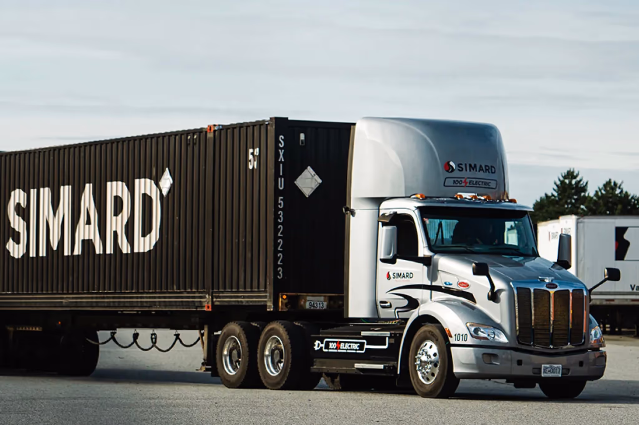 Quiet, zero-emission battery-electric container trucks begin hitting the road from Vancouver's port