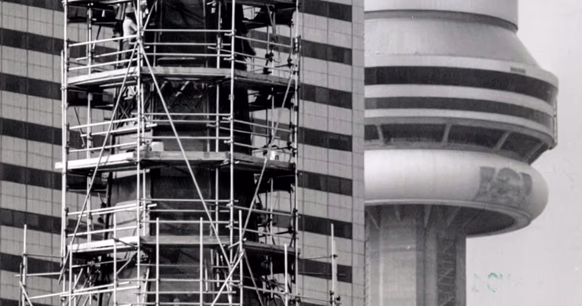 The history of the CN Tower Pepsi logo