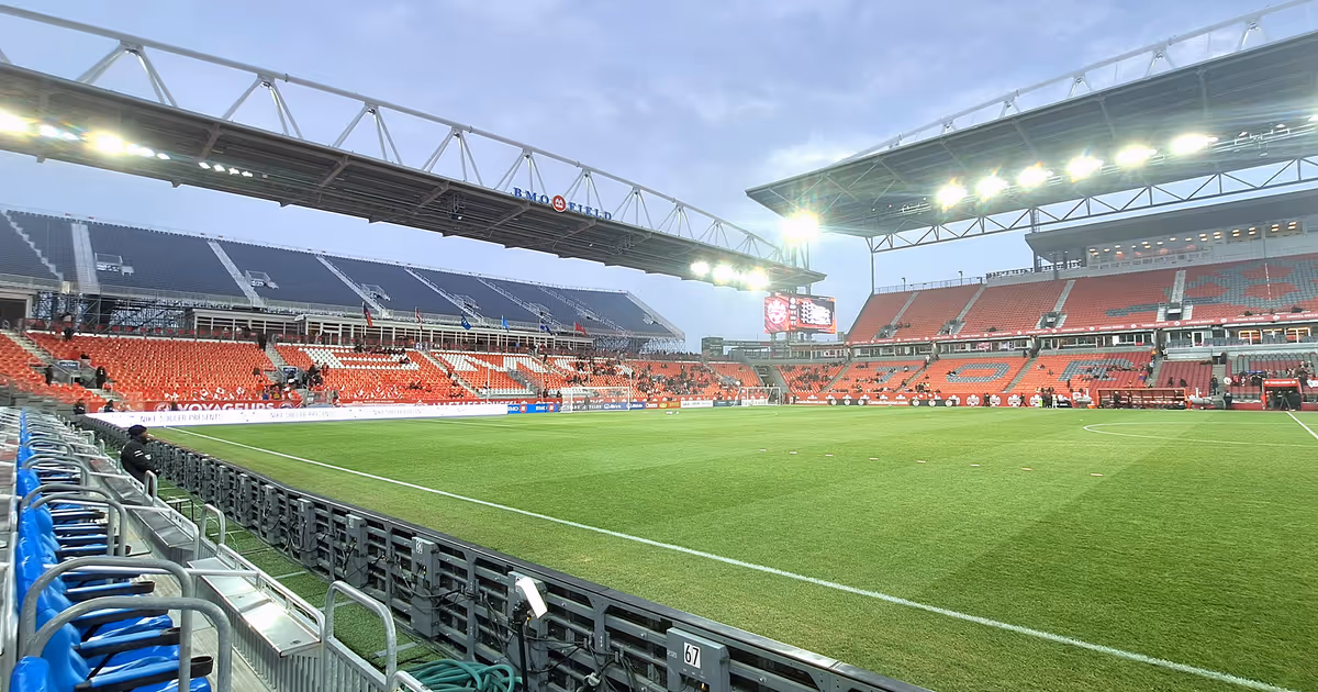 Toronto's BMO Field getting all-you-can-eat concessions and $1 hot dogs