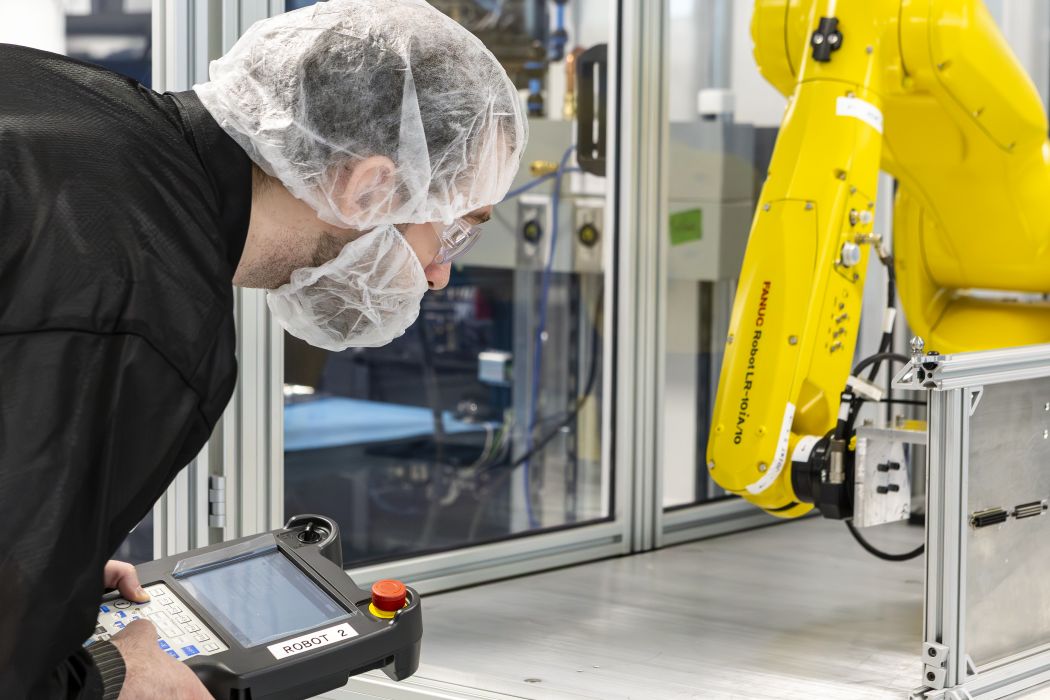 MDA Space aims to deliver up to 400 satellites per year after Montréal facility expansion