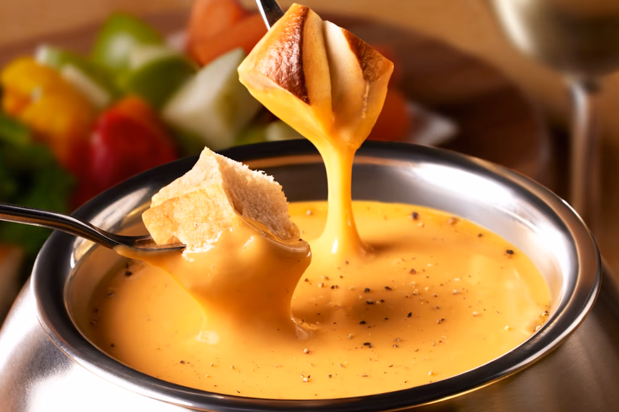Major fondue chain reveals plans for its Canadian expansion