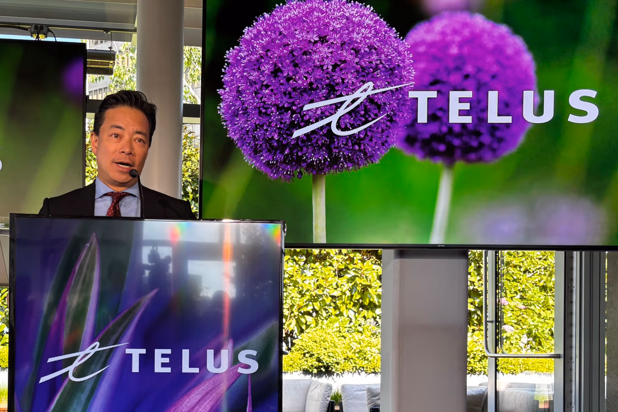 Vancouver Mayor Ken Sim responds to concerns over his '11 AI agents'