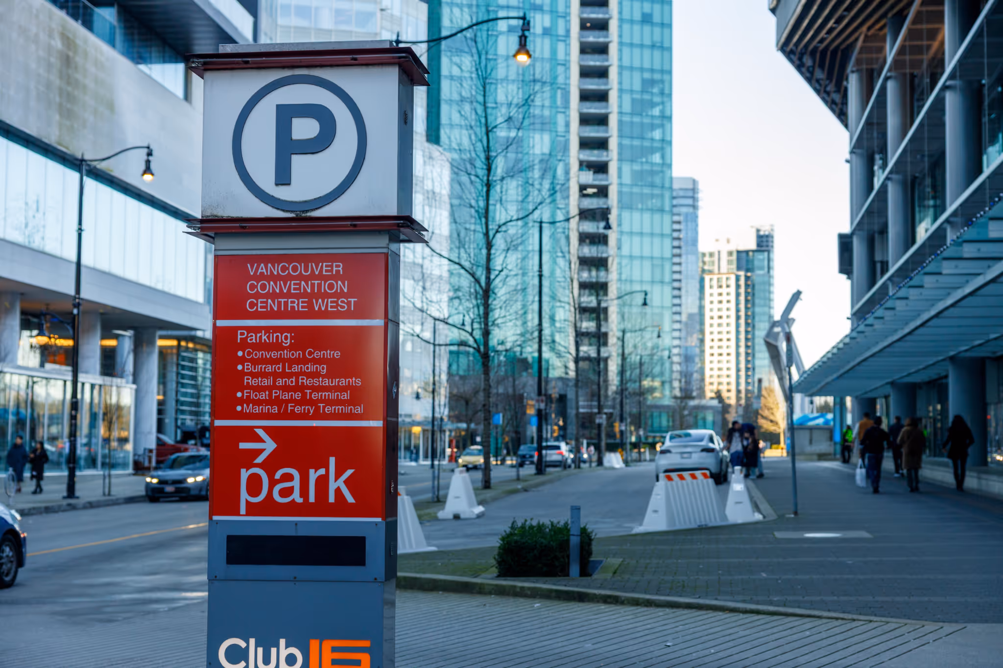 Vancouver warns visitors about spike in parking scams