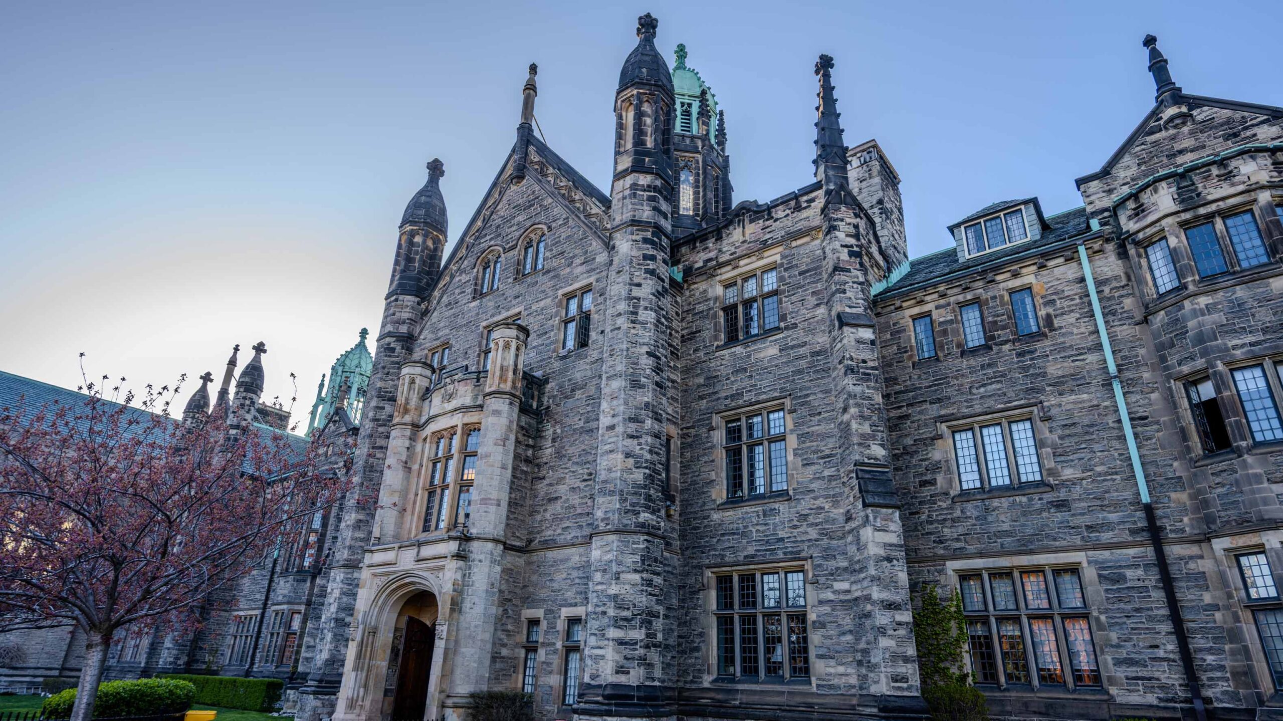 Canvas breach hits Canadian schools, U of T, OCAD, UBC issue warnings