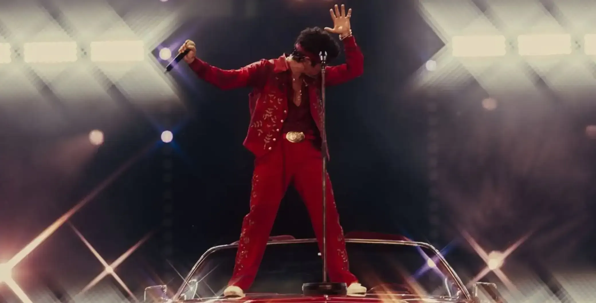 What to wear to Bruno Mars at Rogers Stadium Toronto: Romantic Tour outfit inspo
