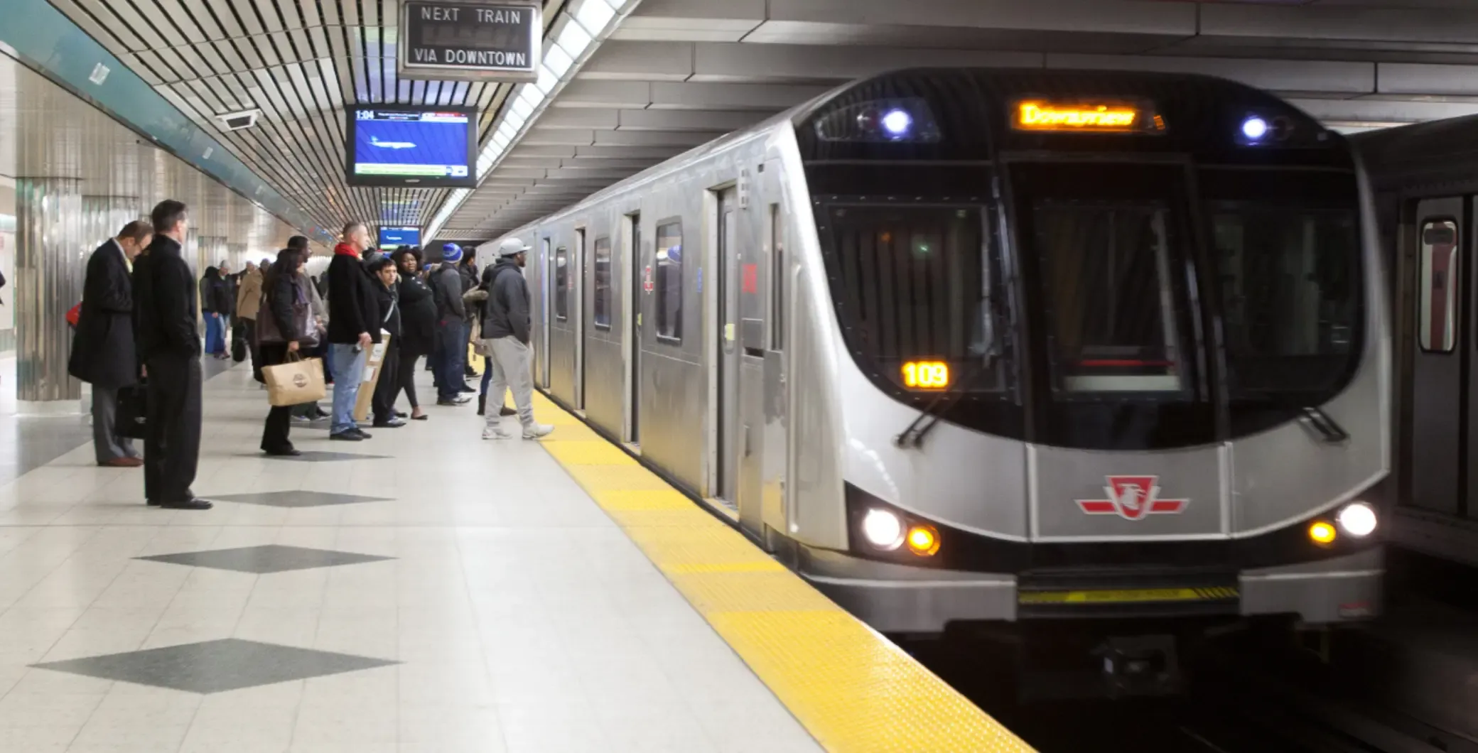 ‘Just pay people’: Toronto transit riders sound off as TTC electrical workers’ lockout deadline gets pushed back