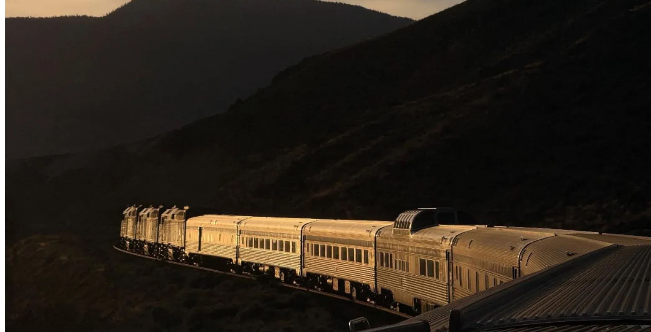 A list of the top scenic rail routes in Canada just dropped, and Toronto has one of the top spots