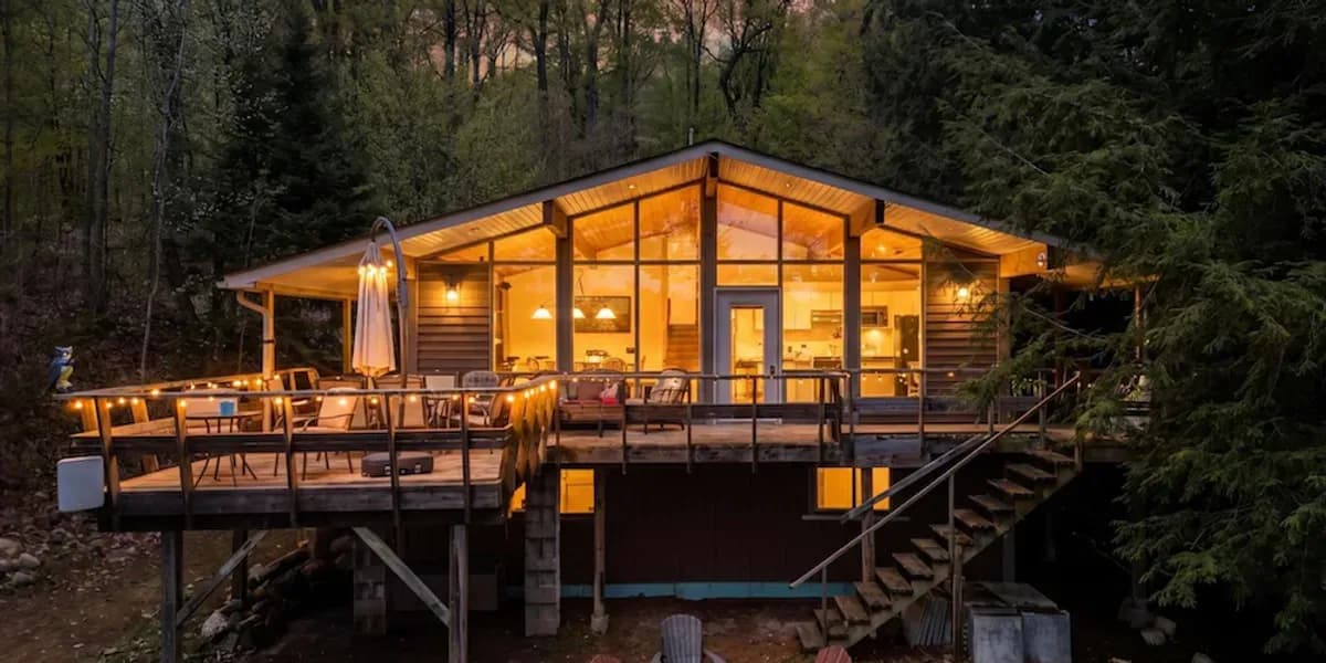 Three Mile Lake Cottage With 107 Feet Of Muskoka Shoreline Asks $779,000