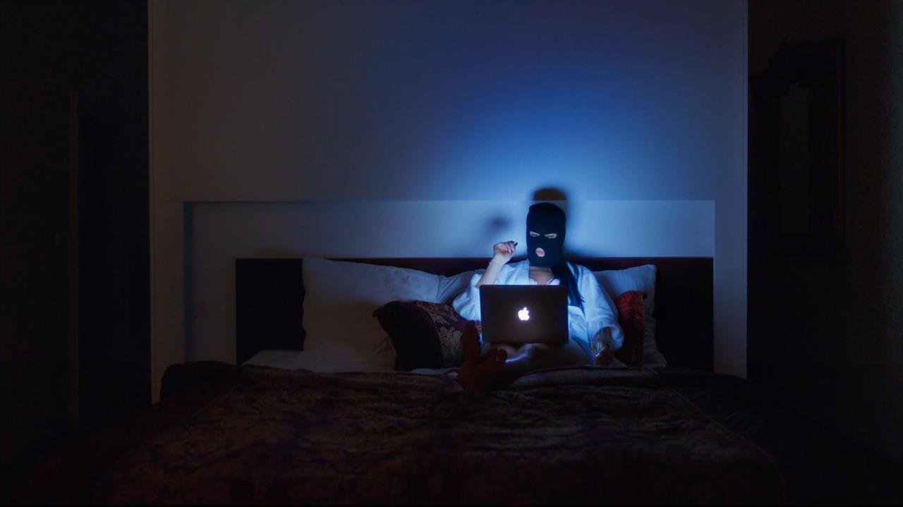 Virtual Girlfriends Review: Hot Docs 2026