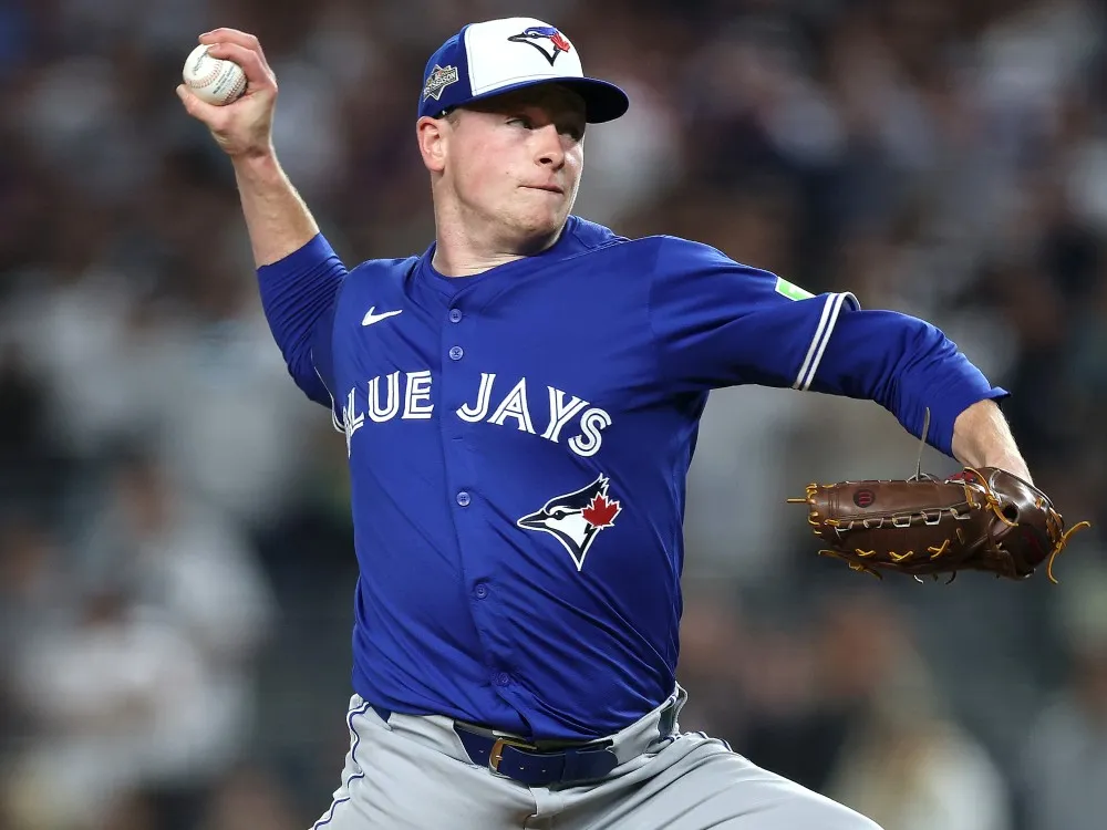 Louis Varland serves up two-run homer in ninth as Yankees use long ball to beat Blue Jays