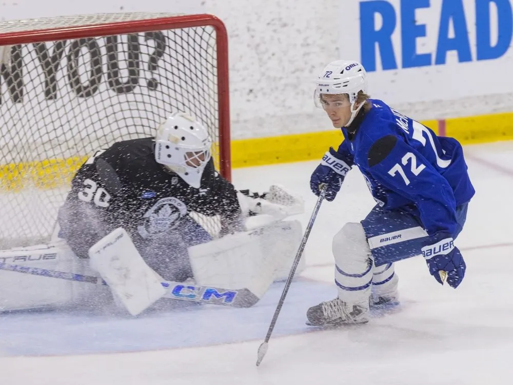 Maple Leafs sign Gavin McKenna to three-year, entry-level contract