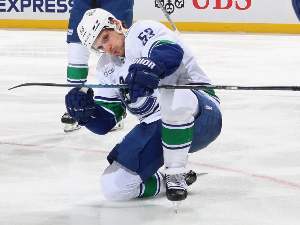 Teddy Blueger and Brandon Duhaime round out Maple Leafs free-agent signings
