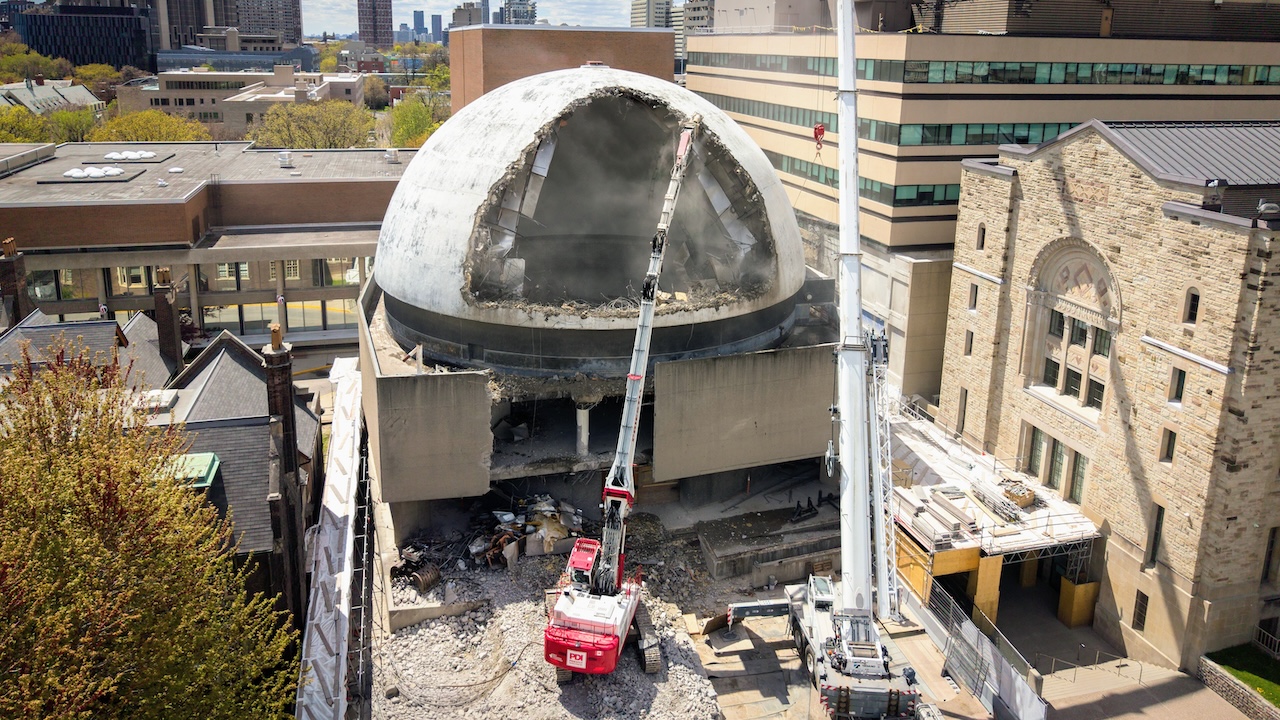 McLaughlin Planetarium Demolition Underway for new U of T Building