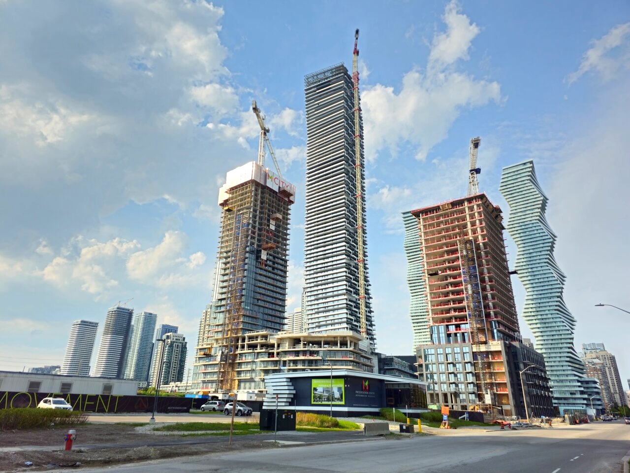 UTPro Dashboard Report: Hat-trick! Three Months in a Row of Increasing Pre-Con, Under Construction Projects in the GGH
