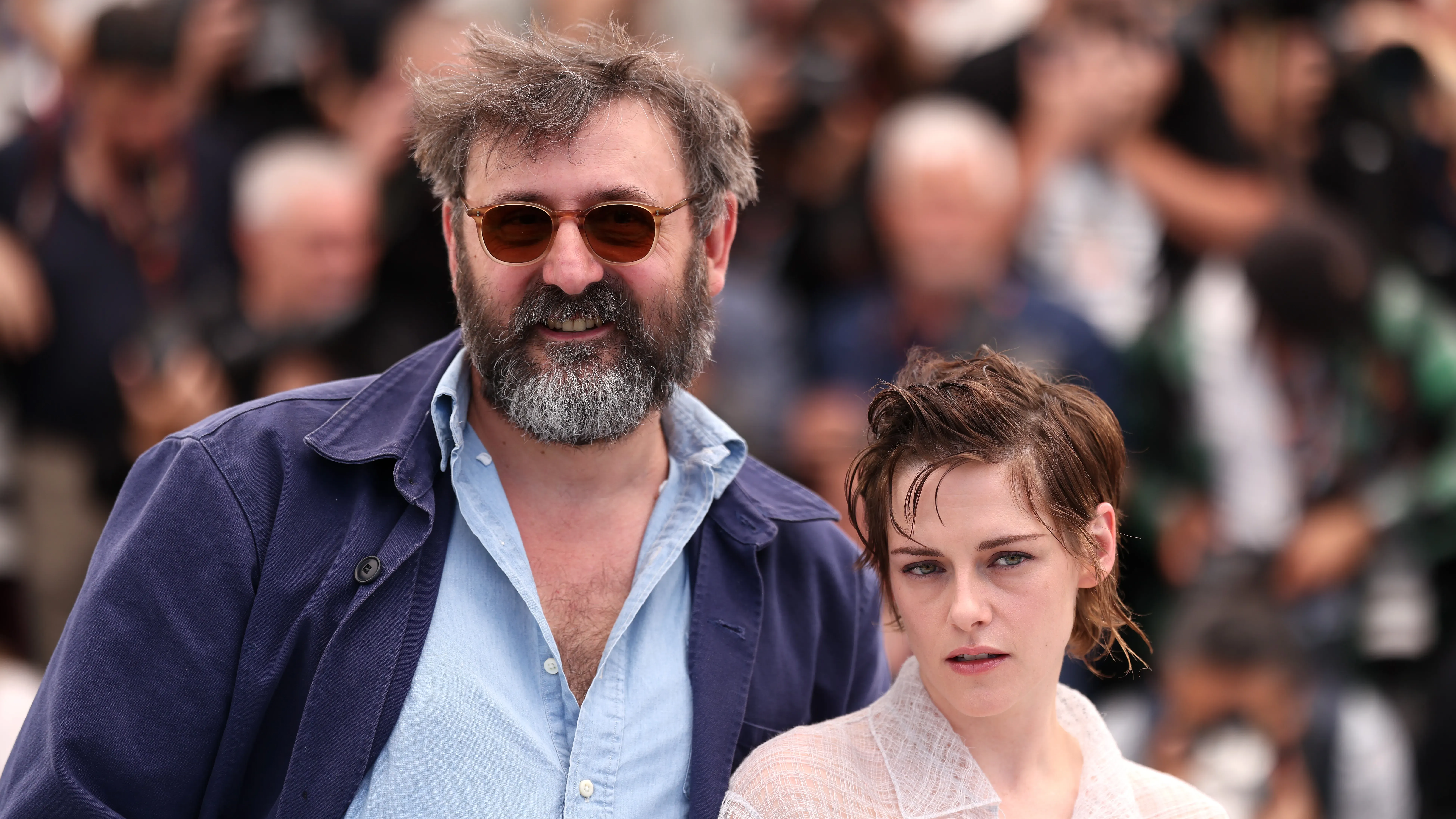 Kristen Stewart and ‘Full Phil’ Cast Get Lively 5-Minute Cannes Ovation Despite Mixed Response to Quentin Dupieux’s Ab…