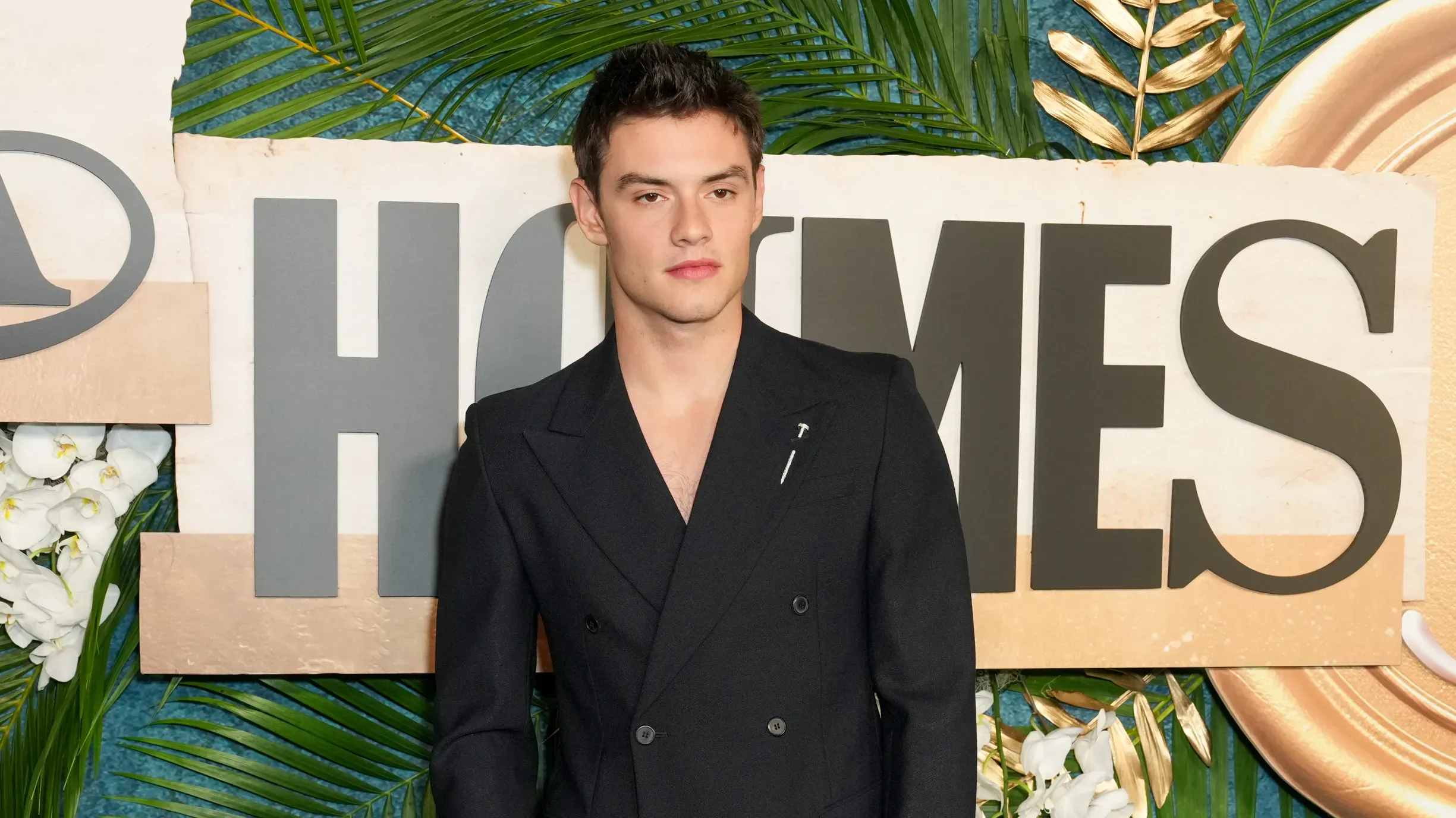 James Bond Candidate Louis Partridge Says He Never Pictured Himself as 007 But Says It’s ‘Wonderful’ to Be In Contenti…