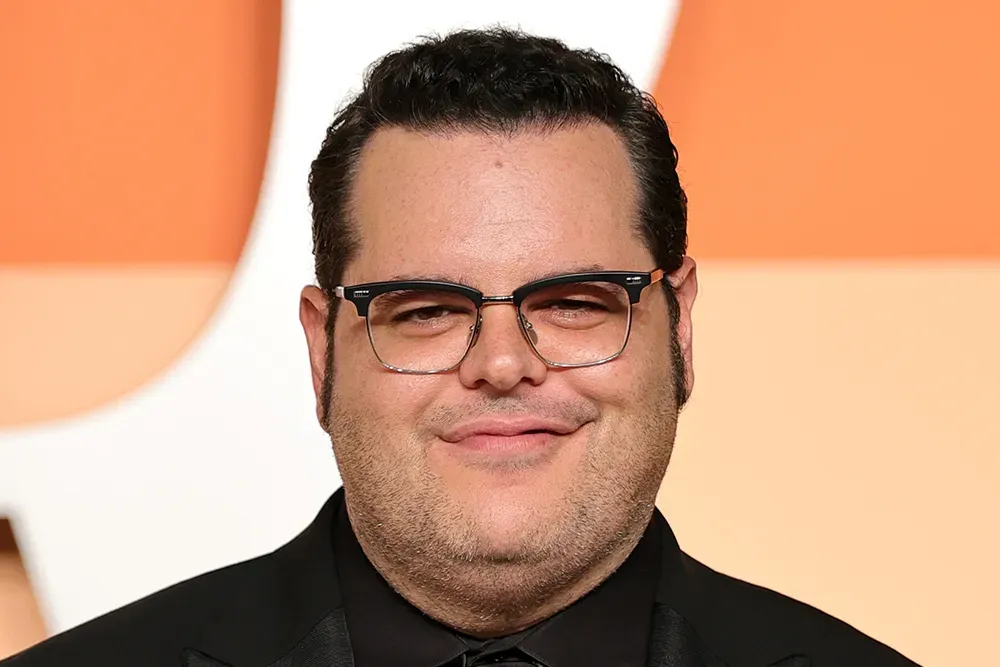 Josh Gad to Join Margot Robbie and Bradley Cooper’s ‘Ocean’s’ Prequel (EXCLUSIVE)