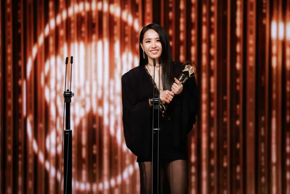Jolin Tsai and Chang Chen-yue Lead the Pack at Golden Melody Awards