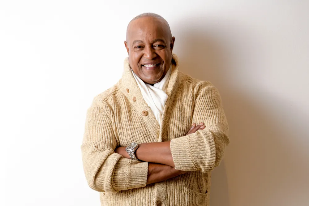 R&B Star Peabo Bryson Suffers Stroke