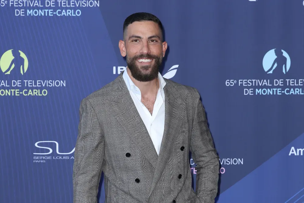 Zeeko Zaki on Whether Dick Wolf Would Make a Show About ICE – and Leading ‘FBI’ as an Arab-American Muslim: ‘I’m Still…