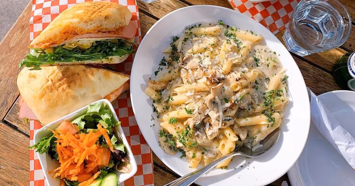 Toronto Italian restaurant quietly closes and people aren't happy