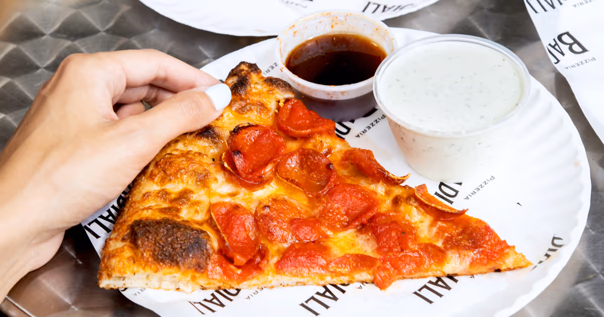This is how long Toronto residents are willing to wait in line for the city's best pizza