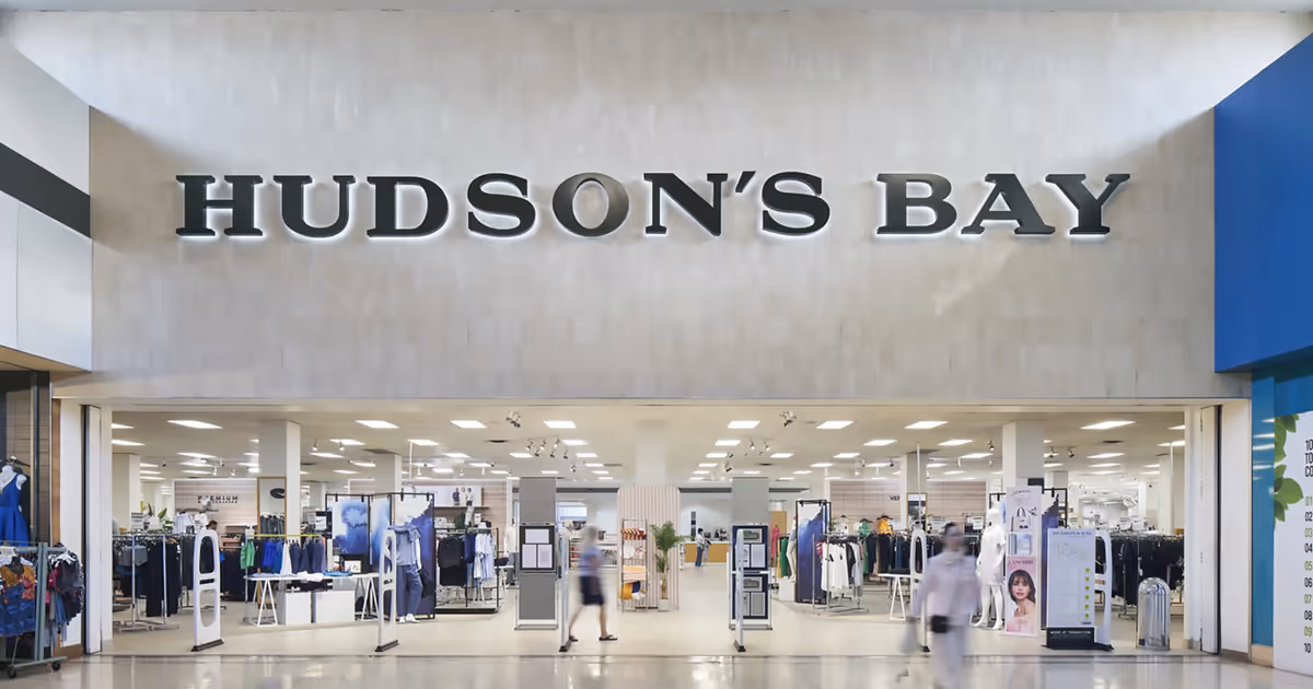 Abandoned department store in Toronto mall now being demolished