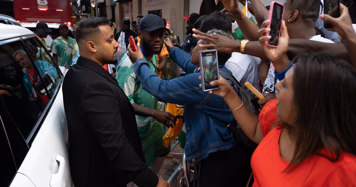 Fans swarm Ivory Coast FIFA World Cup players outside Toronto pastry shop
