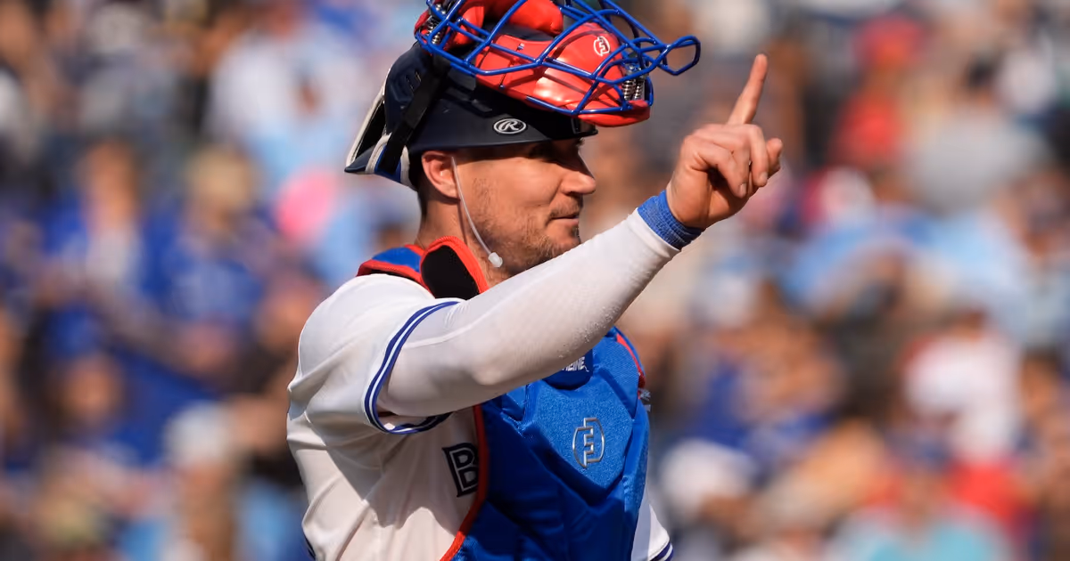 Toronto Blue Jays trade catcher Tyler Heineman