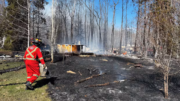 Wildfire destroys homes in Sandy Beach, Alta., prompting local state of emergency