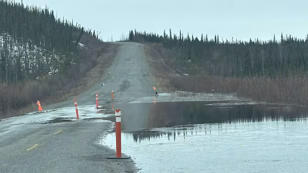Flooding closes Alaska Highway, cuts off access to U.S.-Canada border