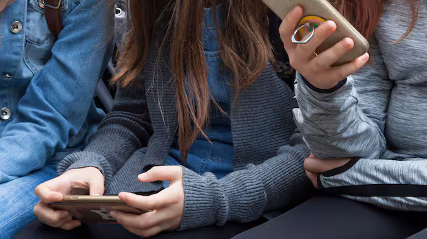 N.S. banned cellphones in classrooms 2 years ago. Here's how it's going