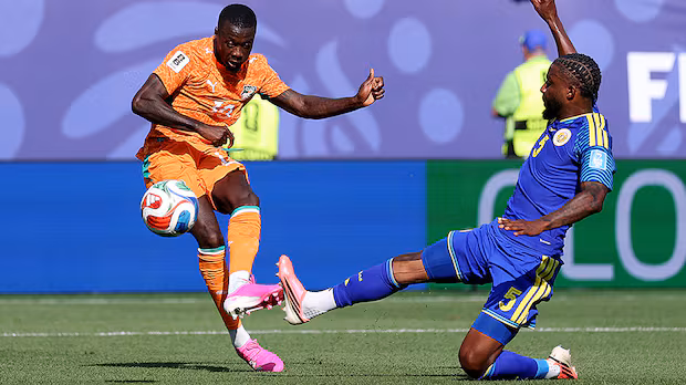 Ivory Coast into World Cup knockout round for 1st time on strength of Pepe's 2 goals