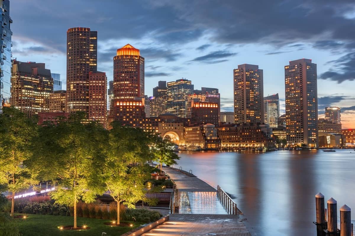 New law gives thousands of Bay Staters claim to Canadian passports