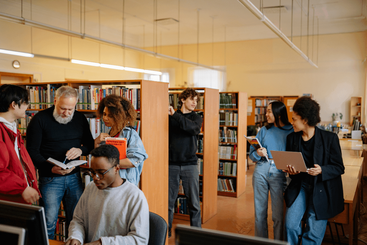 How Public Libraries in Canada Help Newcomers Access English Classes, Employment Resources, and Settlement Support