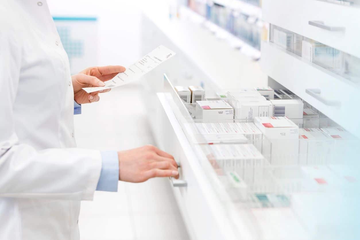 As the U.S. stares down nationwide ban on abortion pill telemedicine, can Americans get access through Canada’s new ci…