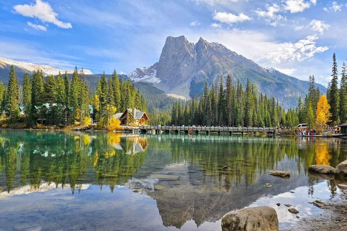 Canada issues physicians invitations to apply for permanent residence