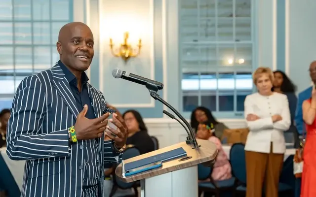 Families of Wes Hall, Patsy Anderson make $3-million donation to SickKids’ AI initiative