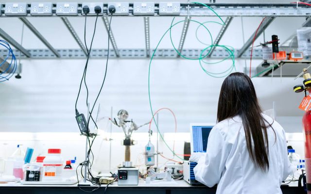 How IDMTC and SR&ED can help Canadian tech companies stretch their R&D budgets