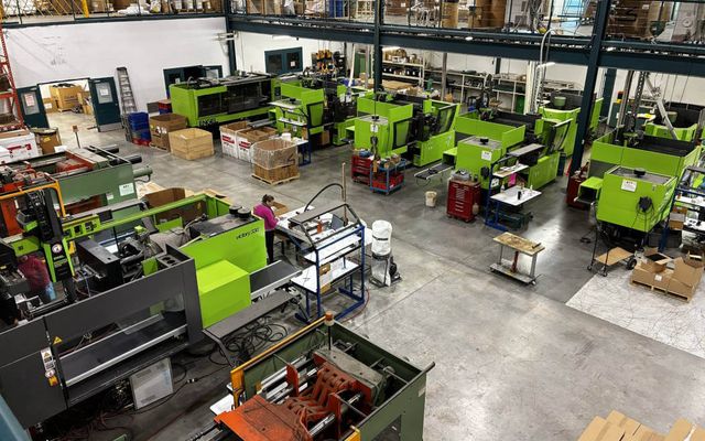 SFU VentureLabs and Manterra partner to help BC startups manufacture locally