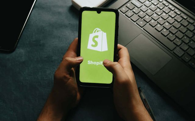 Shopify introduces in-store returns, more updates to agentic commerce