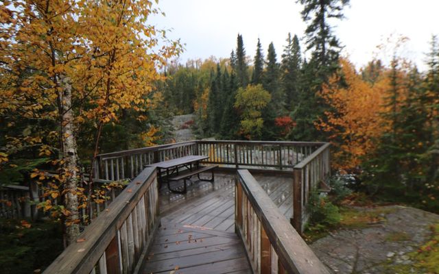 Fall hiking at Rainbow Falls Provincial Park