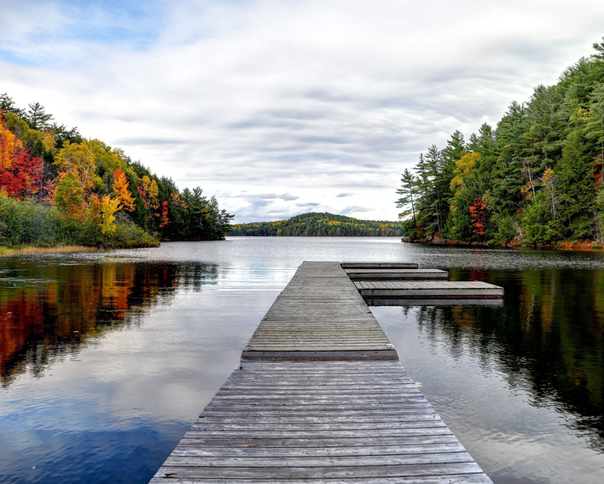 Fall paddling at Restoule